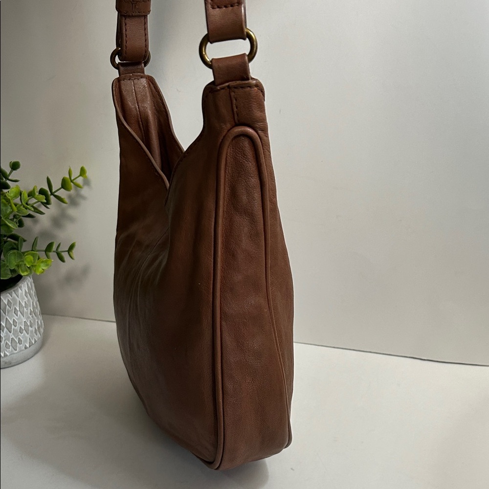 Frye Madison Tan Leather
Crossbody Shoulder Bag Db810 - Picture 8 of 15